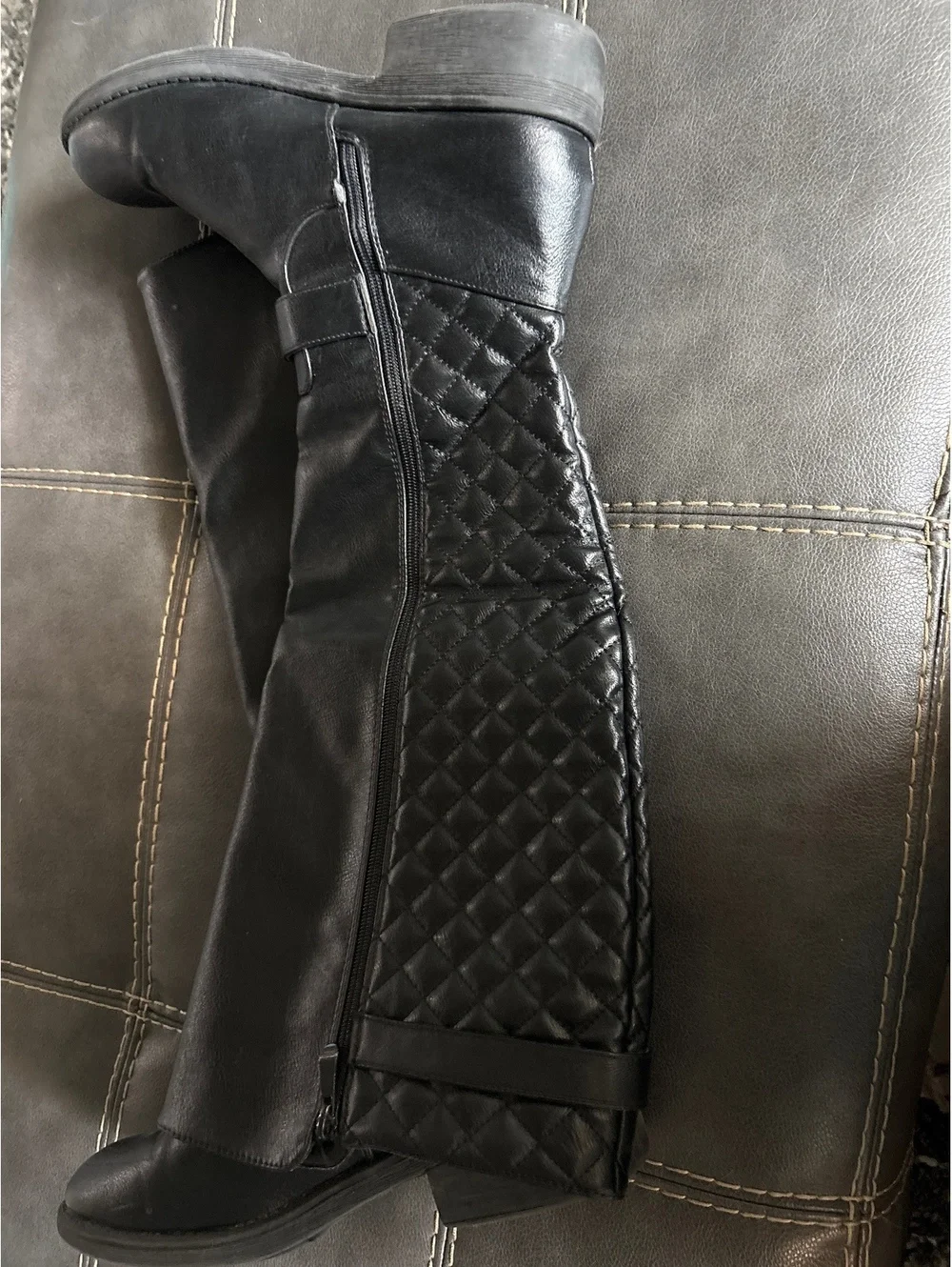 Women’s boots size 10 black